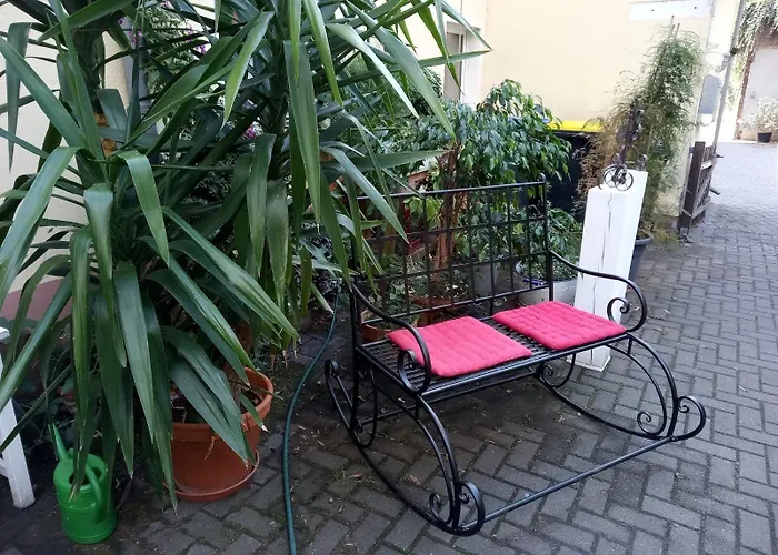 An Der Stadtmauer Πανσιόν 2*